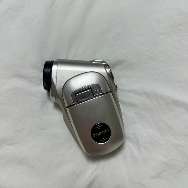 (실버) 산요 작티 Sanyo Xacti DMX-C4 캠코더
