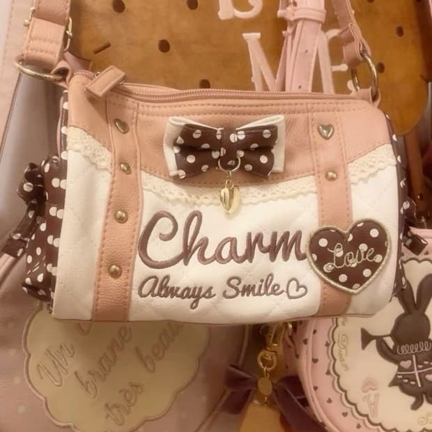 지금 구매시) charm 핀터레스트 가방