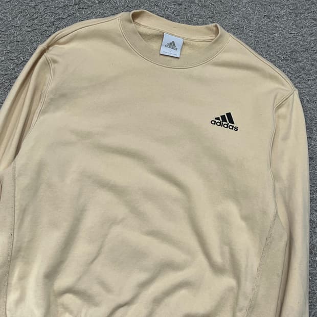 [95] 아디다스 맨투맨