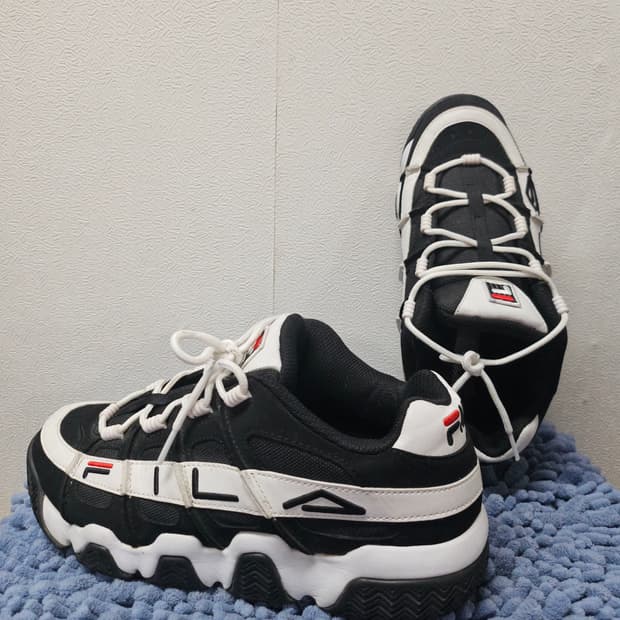 휠라 바리케이트 엑스티 97 운동화 260