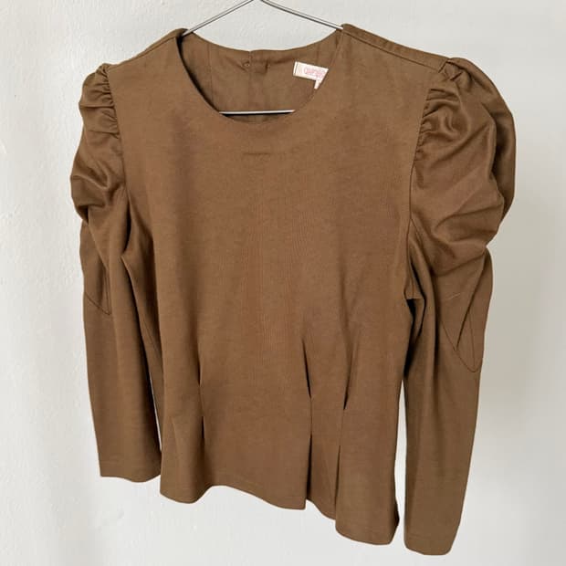 빈티지 울 퍼프 티