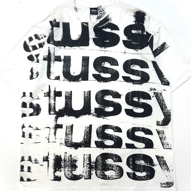 Stussy 스투시 닷 스탬프 반팔 티셔츠 화이트 색상