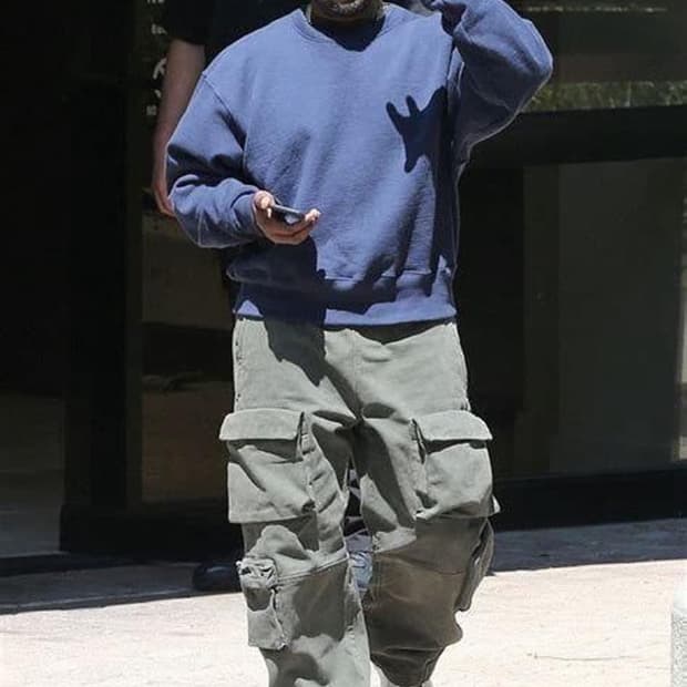 M) 러셀 희귀 썬패이딩 네이비 맨투맨