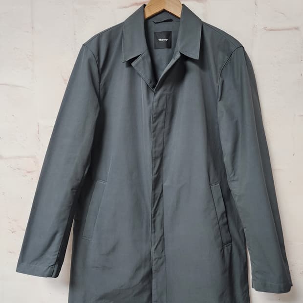 띠어리 남성 코트