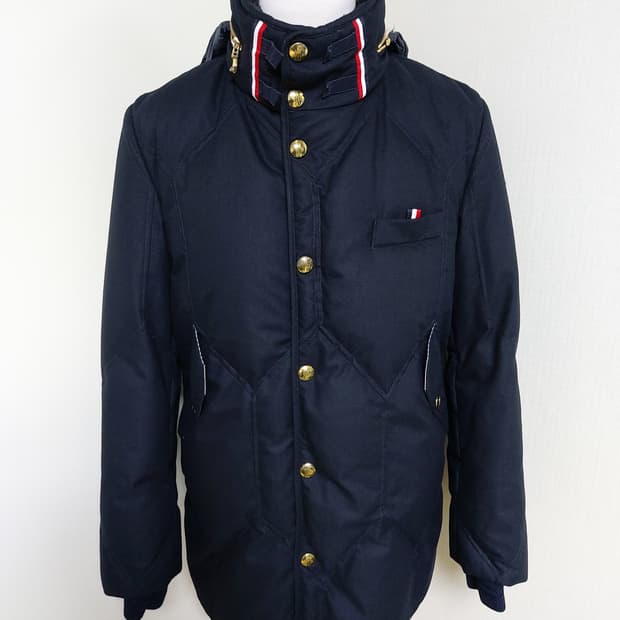 몽클레어 감마블루 금장 남성 퀼팅 구스다운 패딩 자켓 (2사이즈)