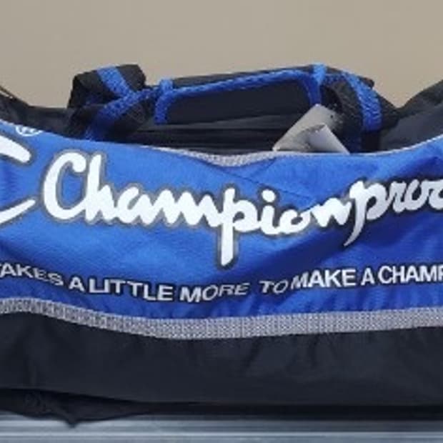 90's 챔피언 빅로고 크로스더블랙 신품