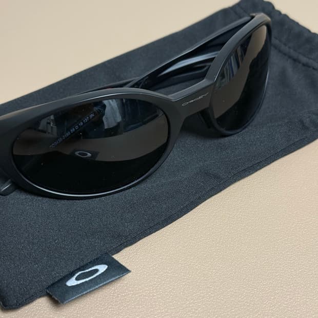 오클리 아이자켓 리덕스