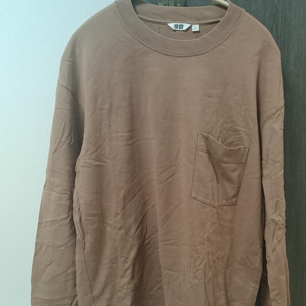 유니클로 U 롱슬리브 L