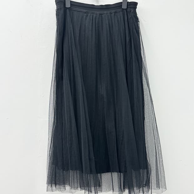 Vintage black pleated skirt 