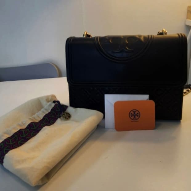 토리버치 가방 팔아요 