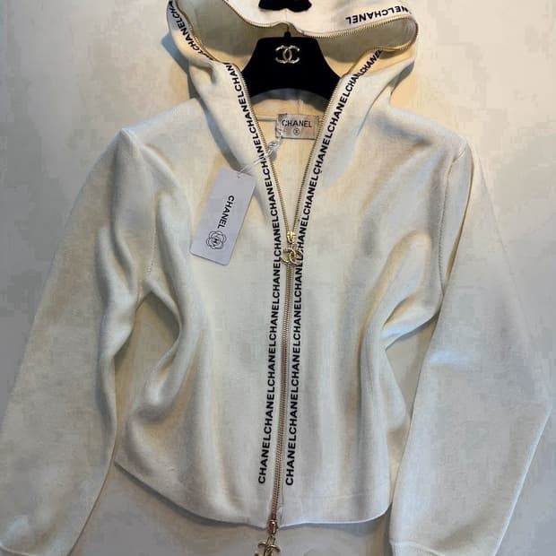 (새상품)샤넬니트집업