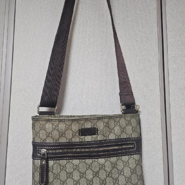 구찌 메신저 크로스백