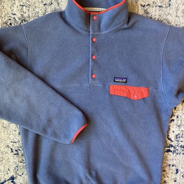 18SS 파타고니아 신칠라 스냅-T 그레이/코랄