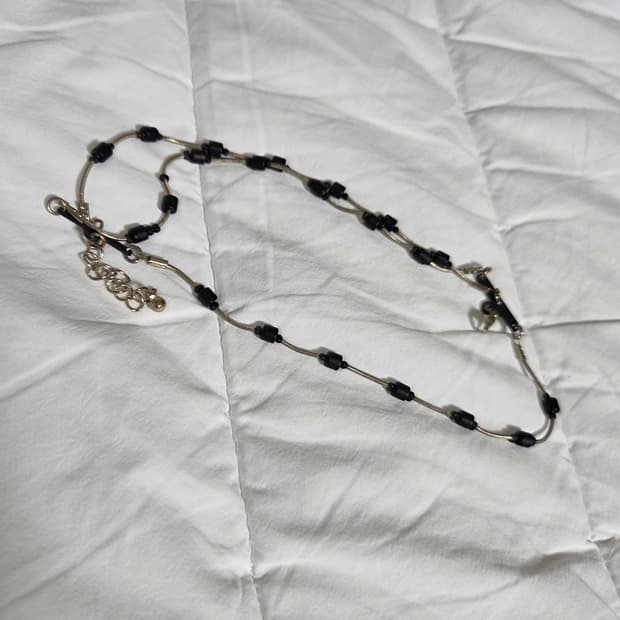 언벨런스 팔찌 고딕 빈티지