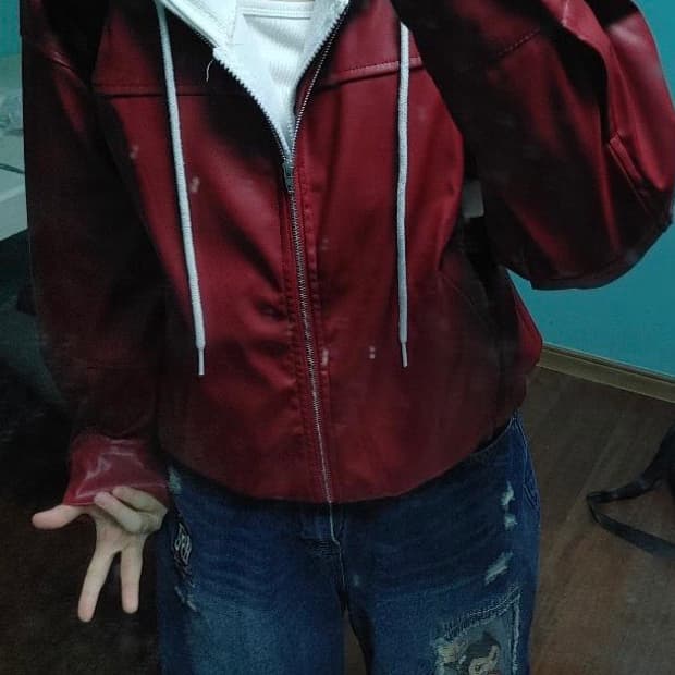 레드 가죽자켓