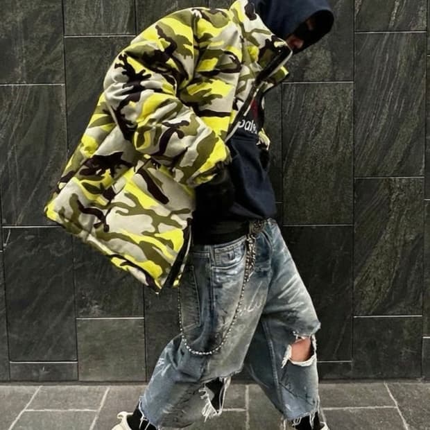 [41] 발렌시아가 25FW 바스켓볼 스니커즈 화이트 백화점판