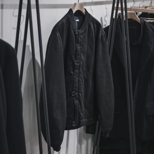 아프레쎄 / 25aw 빈티지 실크 봄버자켓 / 2