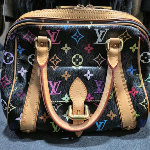 루이비통 블랙 프리실라 토트백