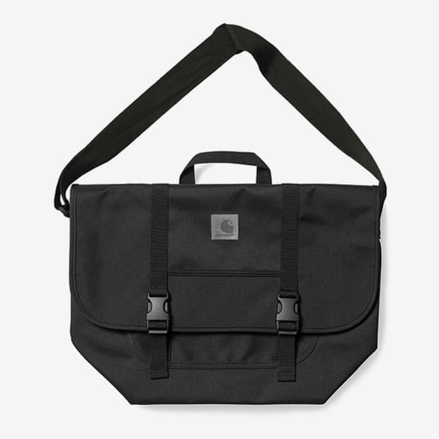 칼하트WIP 리플렉티브 파슬백 REFLECTIVE PARCEL BAG