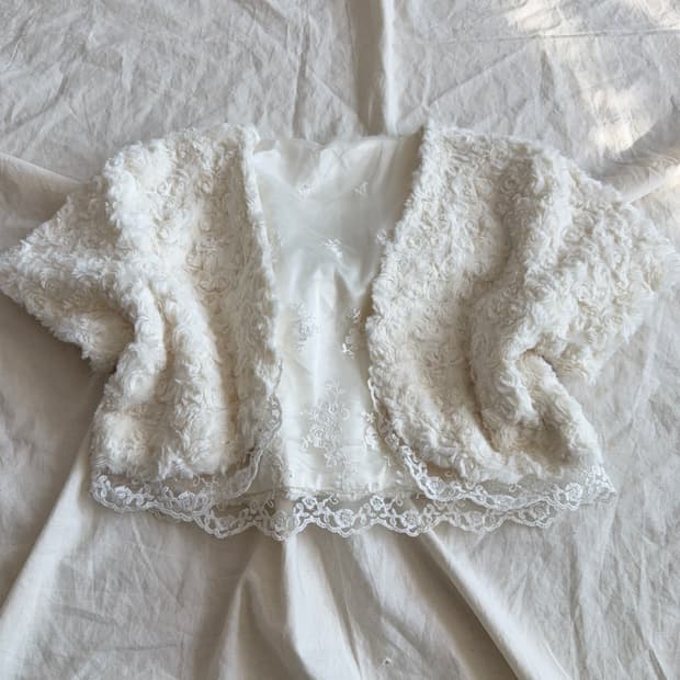 아이보리 폭닥 러블리 페어리 크롭 퍼 볼레로