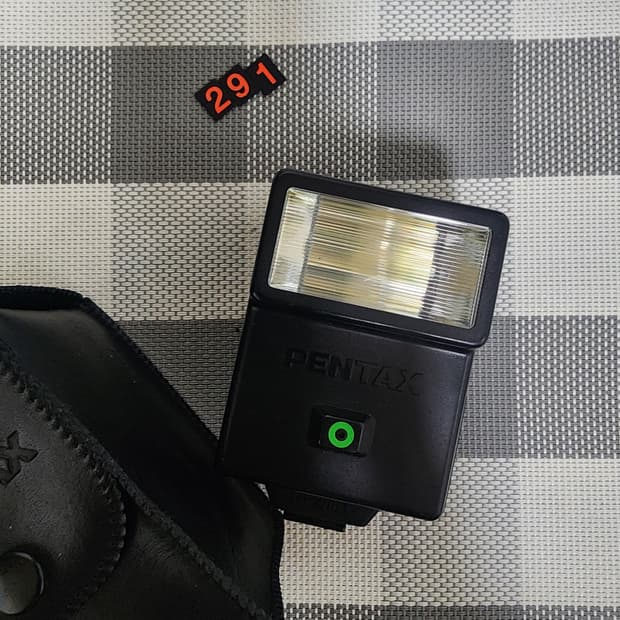 펜탁스 AF 200 T 스트로브 플래시 파우치포함