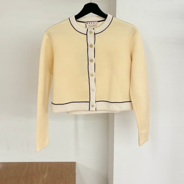 마르니 크림 베이지 크롭 니트 가디건
