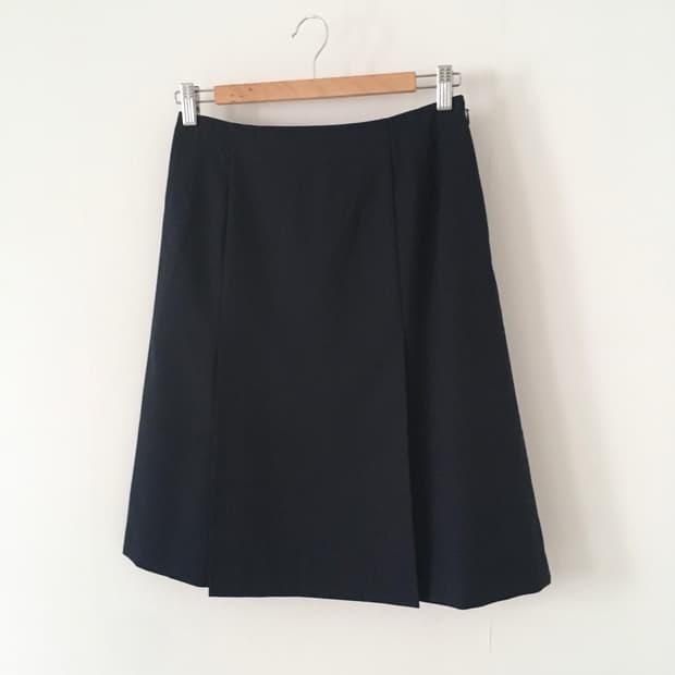 tidy midi skirt