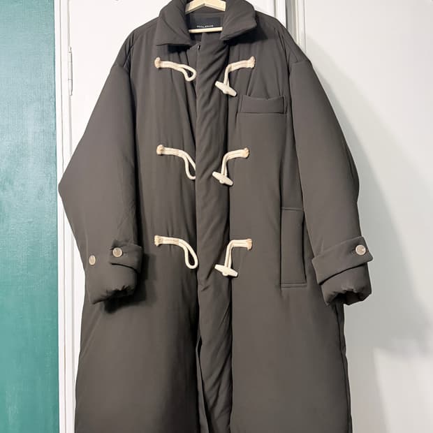 자크뮈스 st 더플 패딩코트 46 (주카 스페이스)