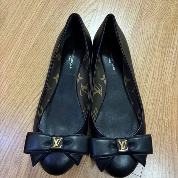 루이비통 포피 발레리나 플랫 슈즈