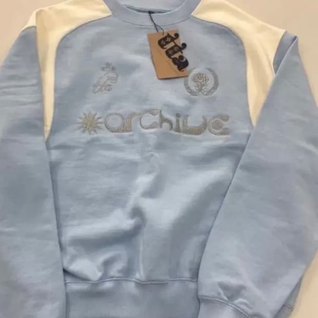 토우토우 아카이브 맨투맨 01 (S) 판매합니다