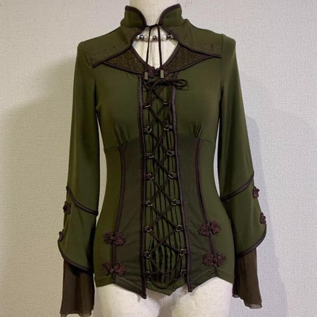 오즈오네스트 차이나 레이스업 탑 컷앤소우 ozzonest