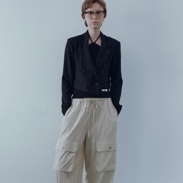 다이닛 크롭 블레이저 네이비