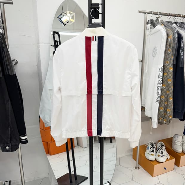 [2] 톰브라운 백 스트라이프 봄버 자켓