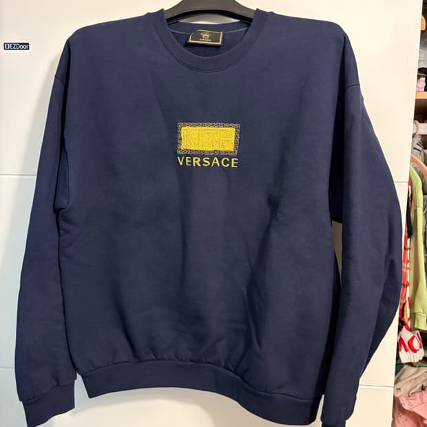 키스 베르사체 맨투맨