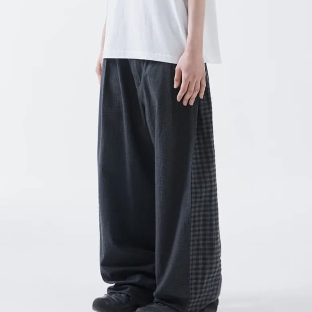 더콜디스모먼트 TCM starfish check pants (charc