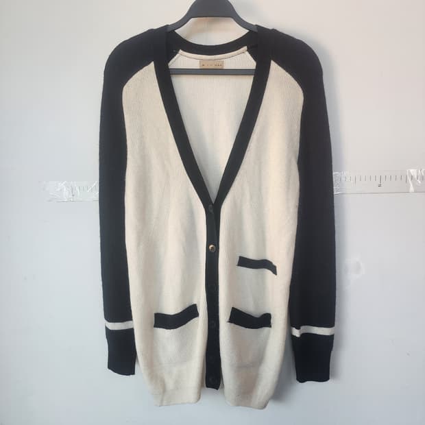 미샤 블랙 배색 가디건