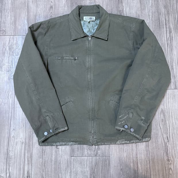 MM6 마틴 마르지엘라 아카이브 올리브 그린 자켓 데미지 디테일