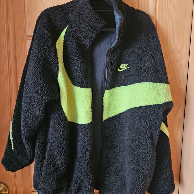나이키 뽀글이 양면 플리스 자켓