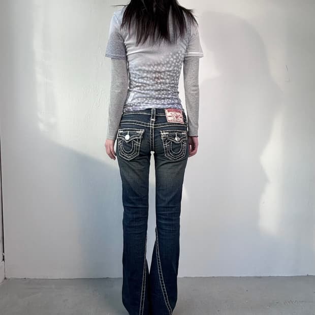 트루릴리젼 부츠컷 진