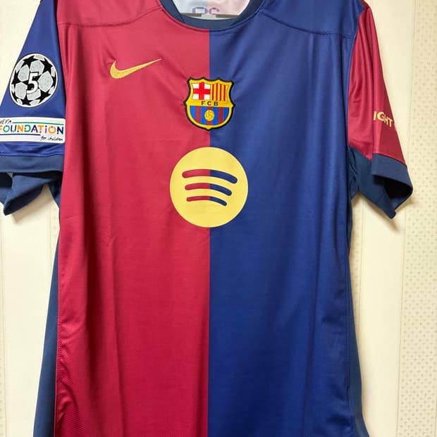 24-25 바르셀로나 유니폼 라민야말 챔스패치 마킹