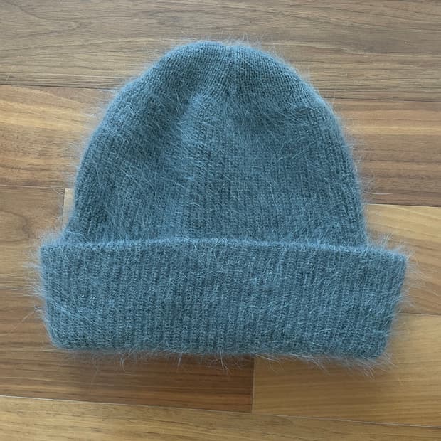 앙고라 털 비니 그레이