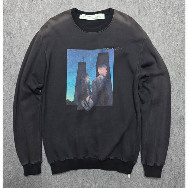 오프화이트 빈티지 커플스 프린팅 스웻셔츠 크루넥 맨투맨 XS