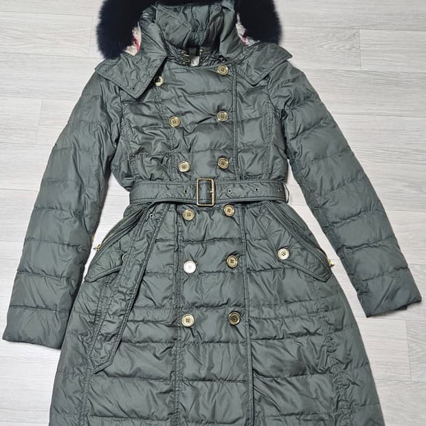 버버리 다운 패딩 코트  정품 S(55~작66) 정품 