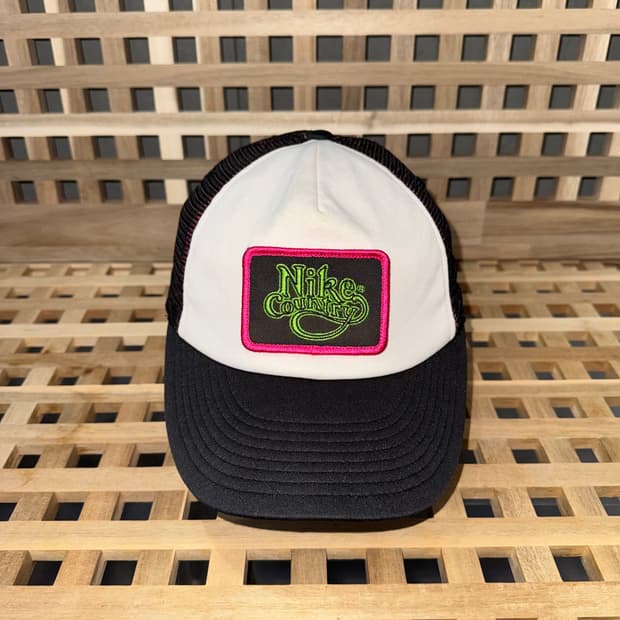 나이키 컨트리 트러커 캡