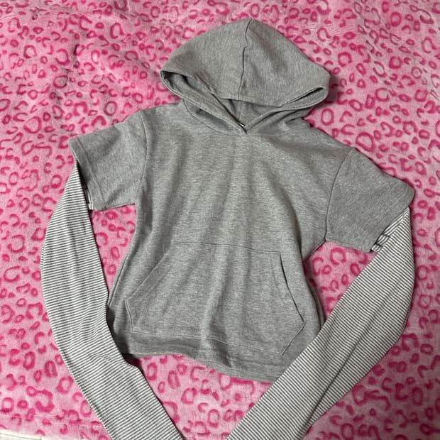 빈티지 멜란지 그레이 후드 레이어드 스트라이프 탑