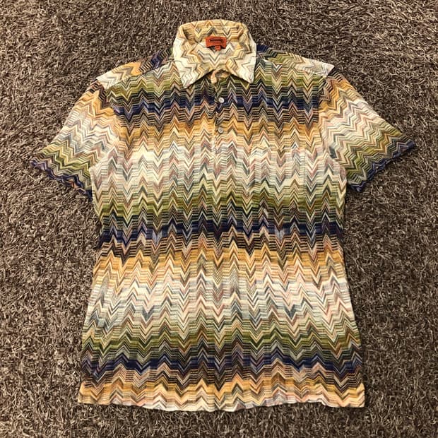 미쏘니 멀티컬러 패턴 카라 반팔 티셔츠