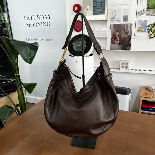 페레가모 레더 호보백