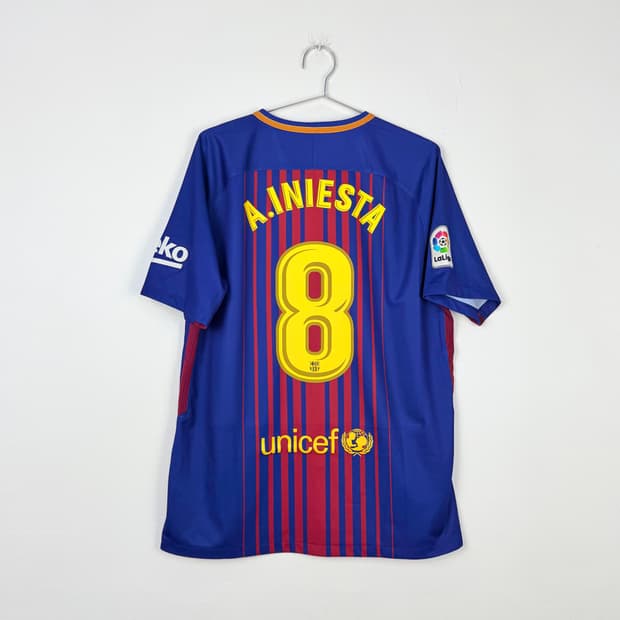 17-18 바르셀로나 홈 이니에스타 유니폼