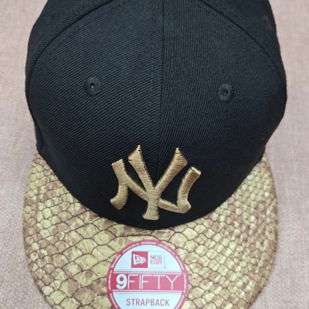 뉴에라 9FIFTY 스냅백 캡 뉴욕양키스