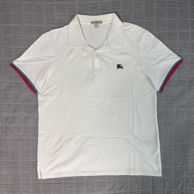 버버리 화이트 pk 카라티 L